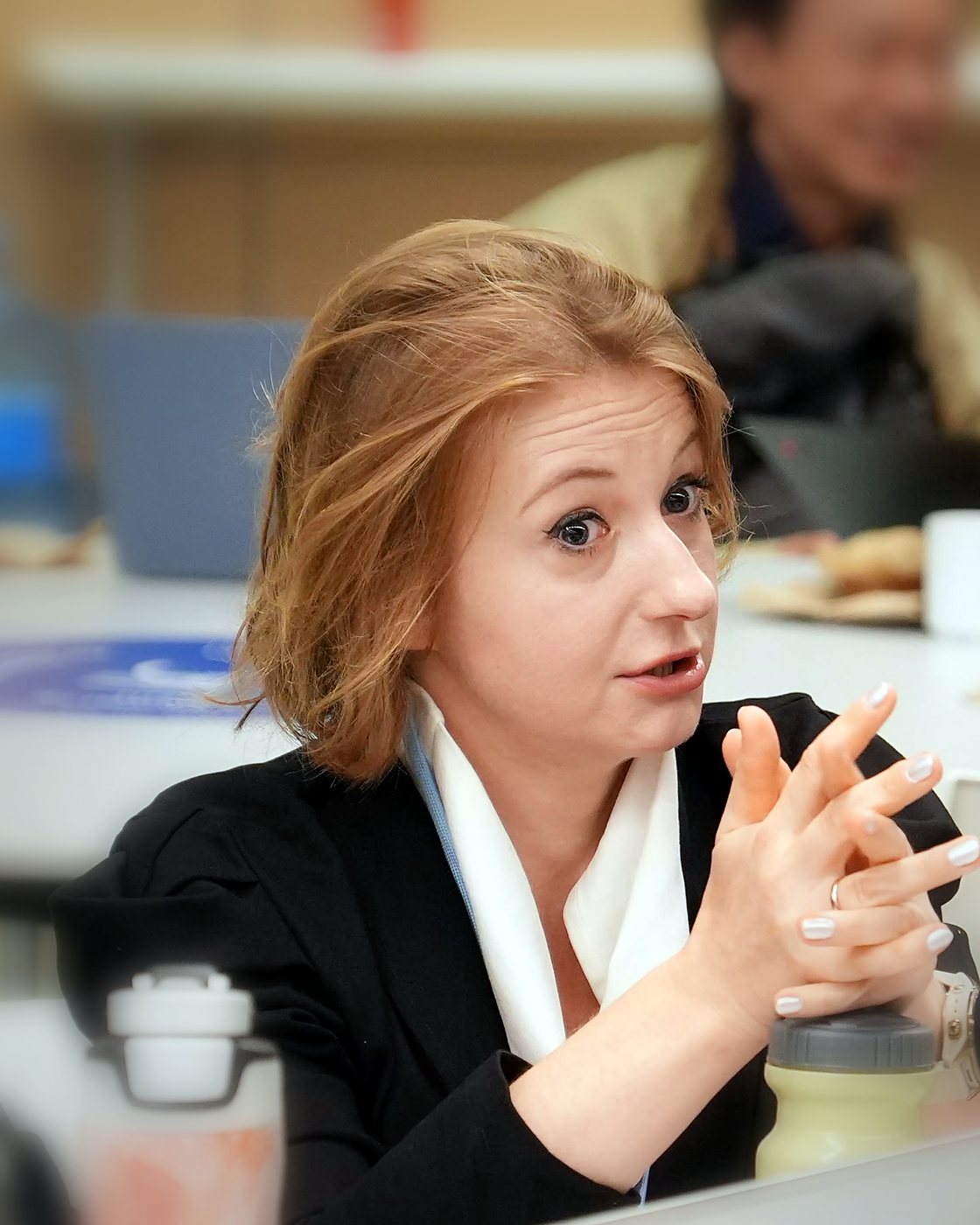 Urszula Kasperek in discussion at a UNFCCC meeting